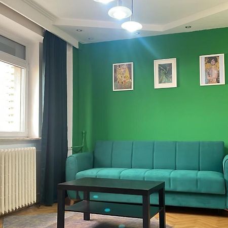 Terrace Balcony Downtown Delight Old Town Oasis City Center Universitate Square Old Town 부쿠레슈티 외부 사진