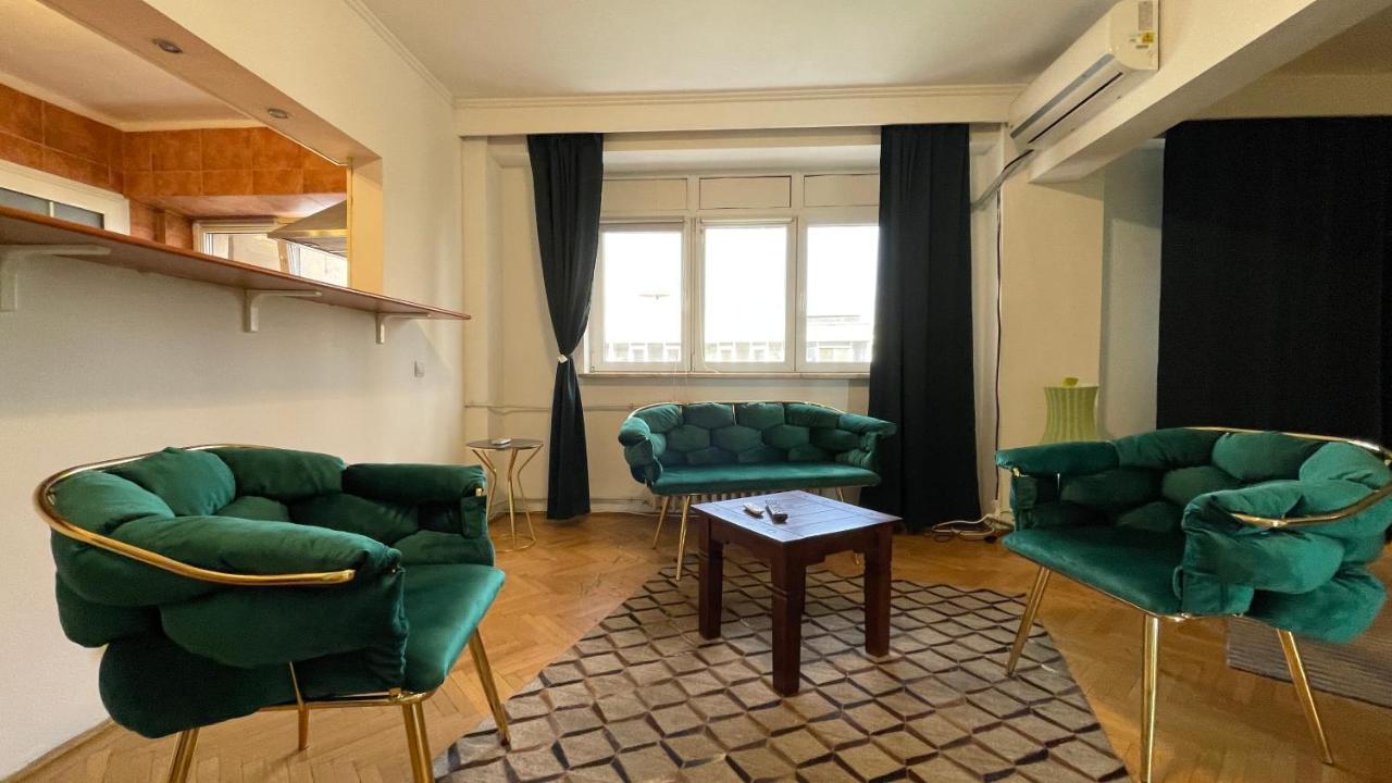 Terrace Balcony Downtown Delight Old Town Oasis City Center Universitate Square Old Town 부쿠레슈티 외부 사진