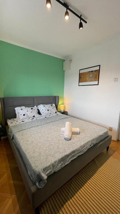 Terrace Balcony Downtown Delight Old Town Oasis City Center Universitate Square Old Town 부쿠레슈티 외부 사진